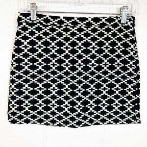 Mango Black and White Mini Skirt Size 2